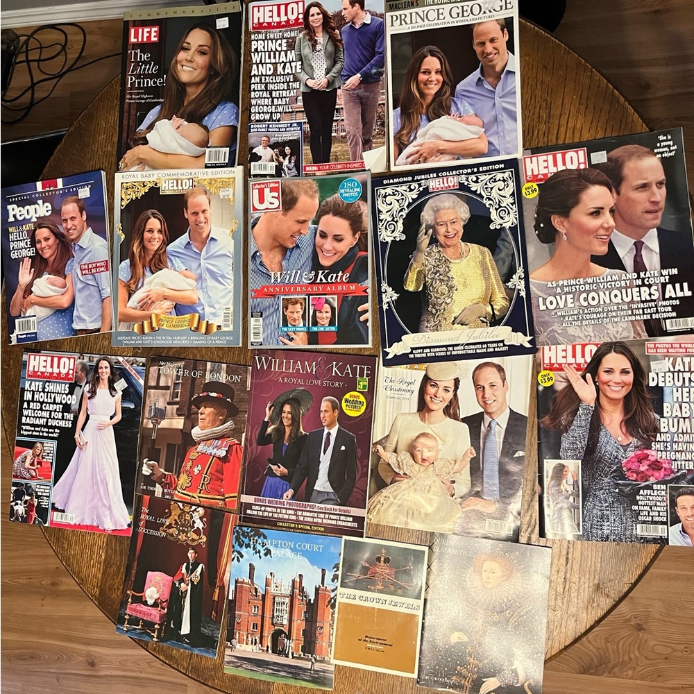 Large Royal Family Collection - Picture 13 of 13